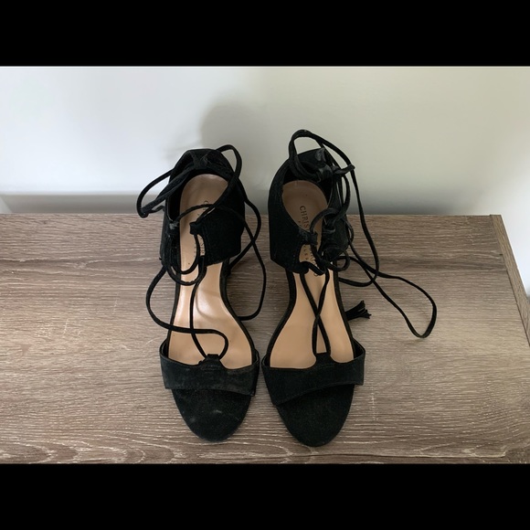 Strappy heels - Picture 4 of 4